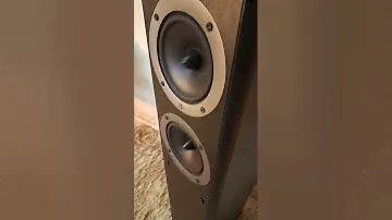 Panasonic micro system ch7 bi-amp Celestion F30 - Waiting For a Girl Like You - by The HSCC